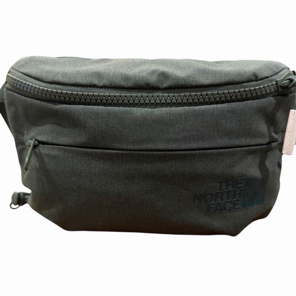 The North Face Nylon Never Stop Lumbar Pack Crossbody Belt Bag Duck Green